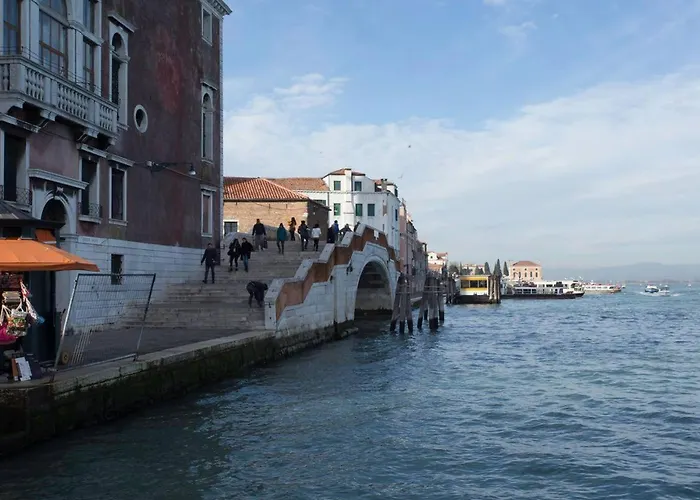 L'altalena Di Francesca By Ca Cortigiane Венеция